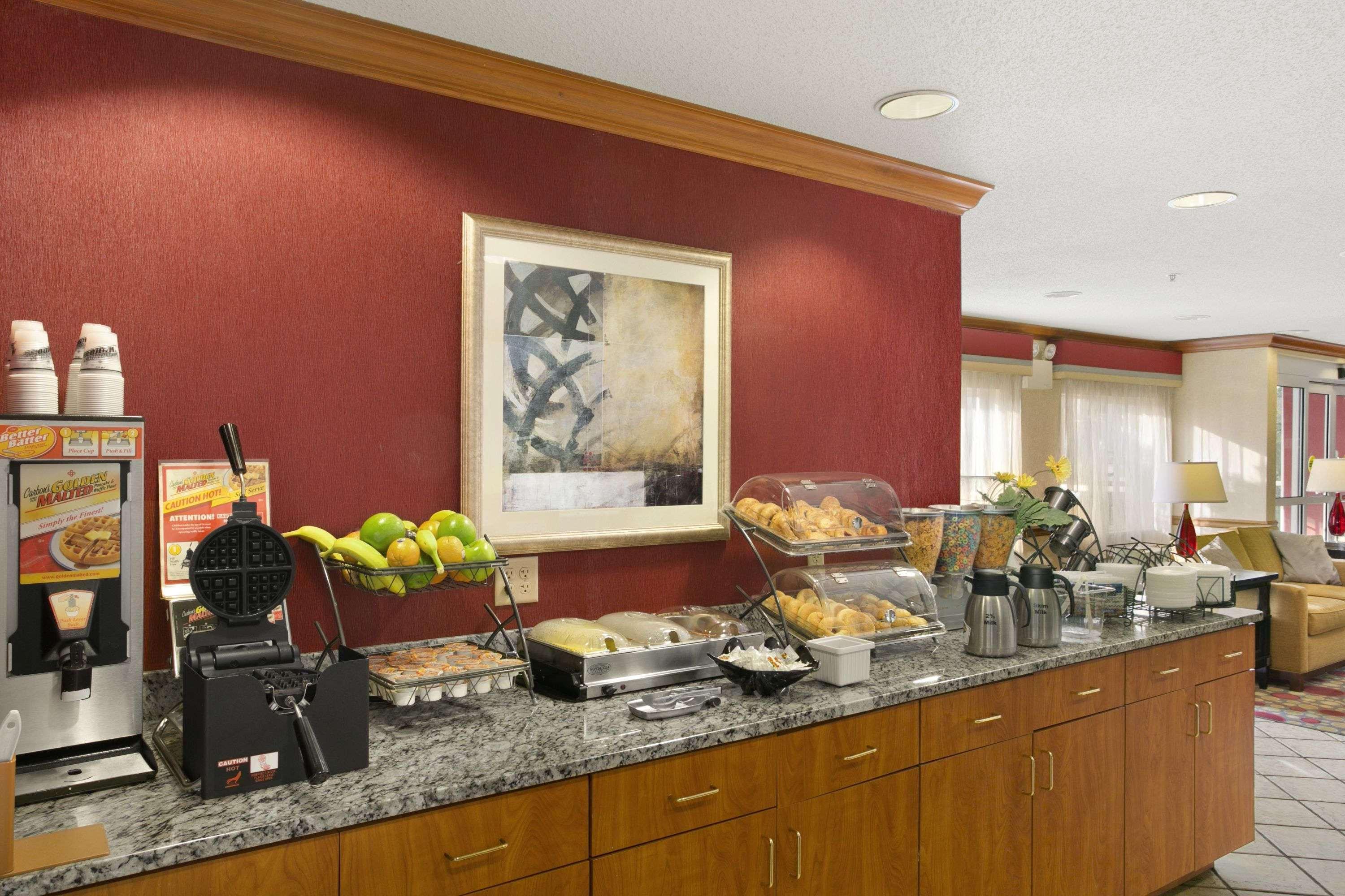 Baymont By Wyndham Evansville North/Haubstadt Warrenton Buitenkant foto
