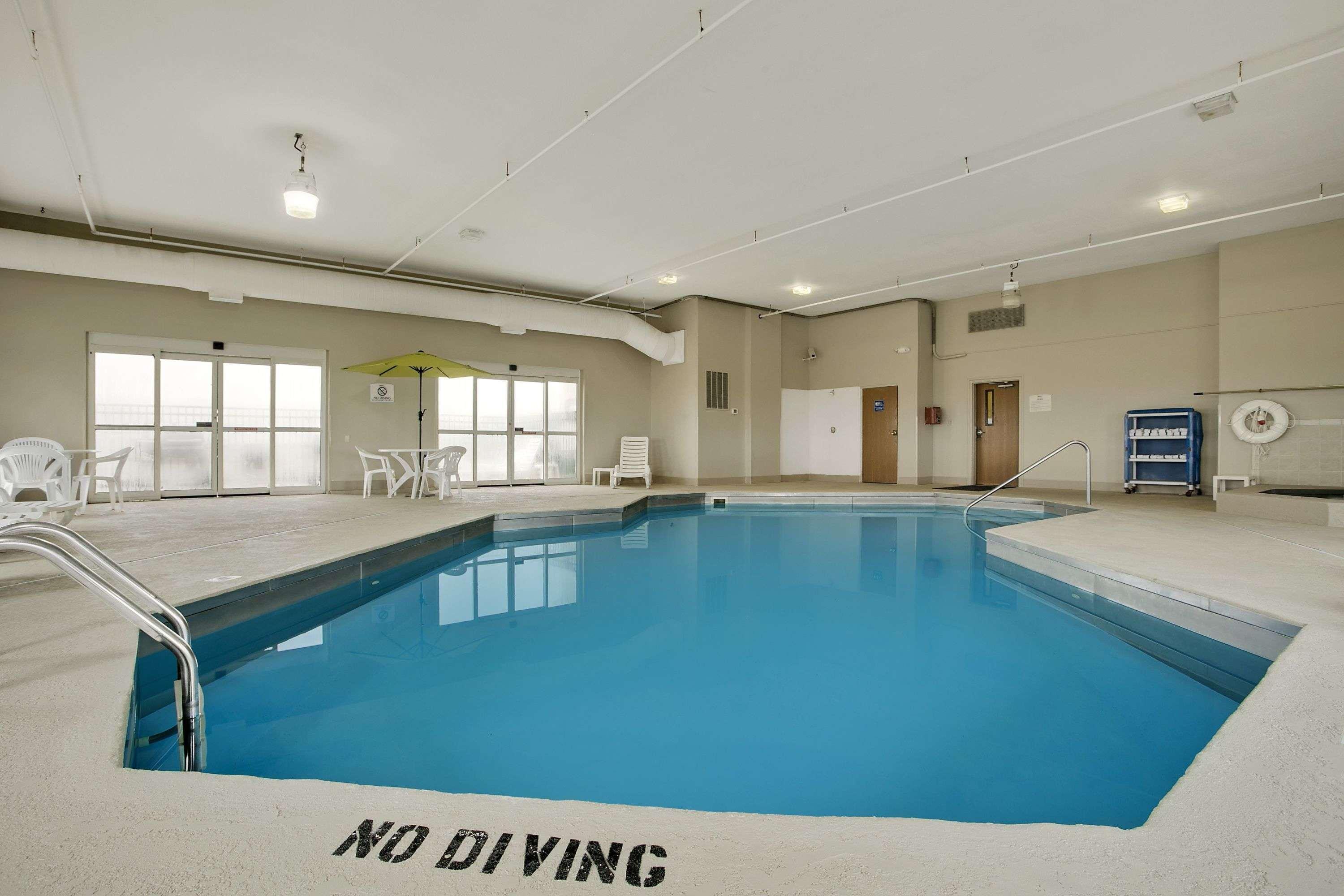 Baymont By Wyndham Evansville North/Haubstadt Warrenton Buitenkant foto