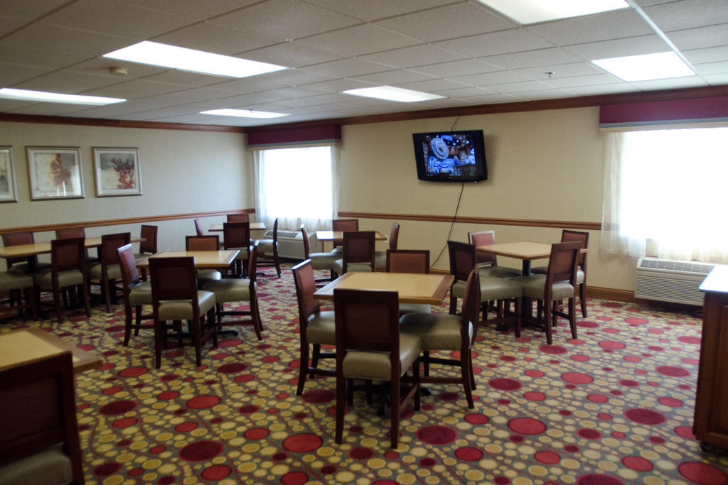 Baymont By Wyndham Evansville North/Haubstadt Warrenton Buitenkant foto