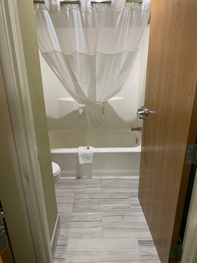 Baymont By Wyndham Evansville North/Haubstadt Warrenton Buitenkant foto