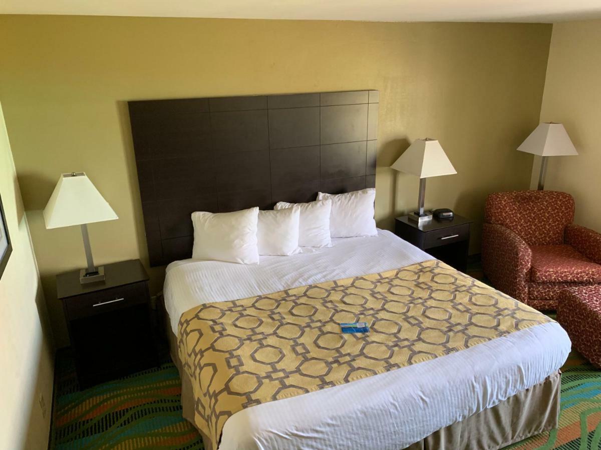 Baymont By Wyndham Evansville North/Haubstadt Warrenton Buitenkant foto